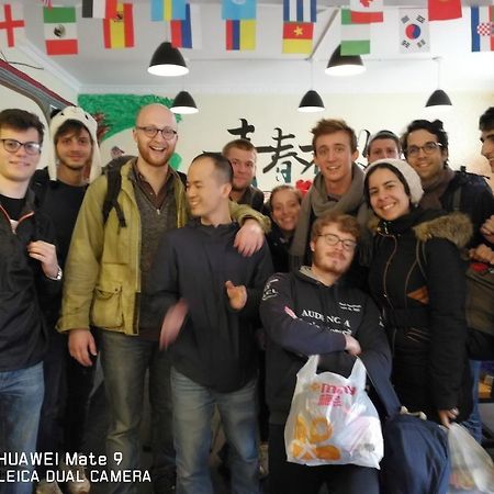 Zhangjiajie Peakcap Backpacker Hostel Екстер'єр фото