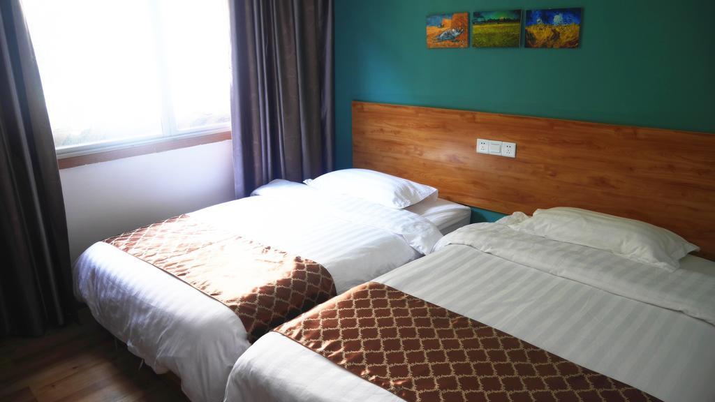 Zhangjiajie Peakcap Backpacker Hostel Екстер'єр фото