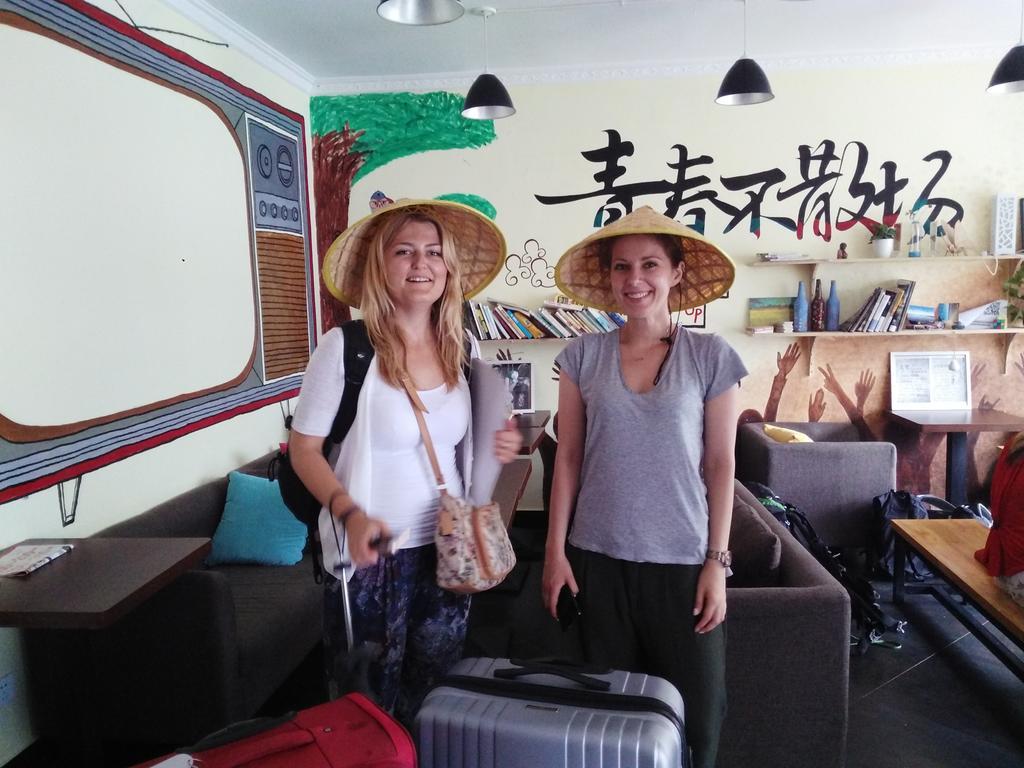 Zhangjiajie Peakcap Backpacker Hostel Екстер'єр фото